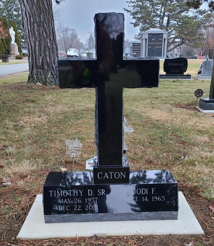 Upright Double Headstone Cross