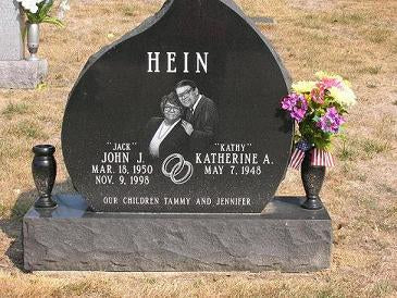 Upright Double Headstone Hein