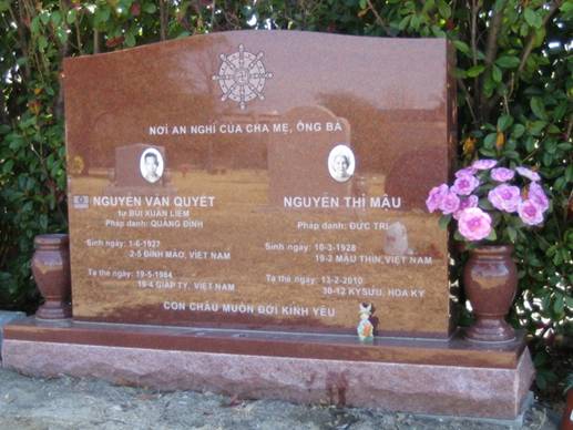Upright Double Headstone Nguyen